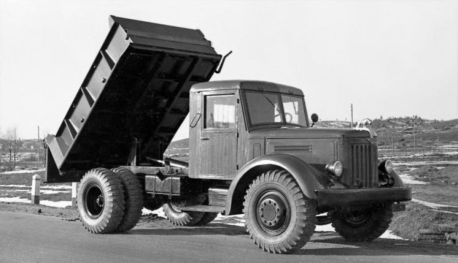  МАЗ-205 1947 года  (фото 4 из 4)